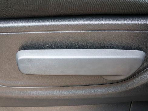 New 2026 RAM 1500 Express AWD/4WD image 5