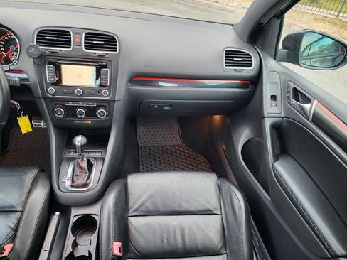 Used 2013 Volkswagen GTI Driver's Edition FWD image 27