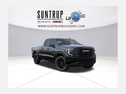 New 2026 GMC Sierra 1500 Pro w/ Graphite Edition