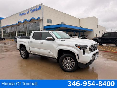 Used 2026 Toyota Tacoma Limited AWD/4WD image 1