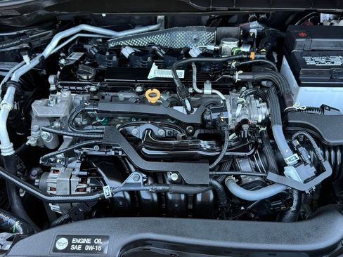 Certified 2023 Toyota Corolla Cross XLE w/ Convenience Package FWD image 32