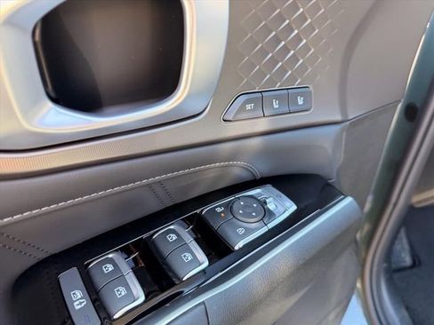 New 2026 Kia Sorento SX Prestige AWD/4WD image 18