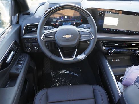 New 2026 Chevrolet Suburban High Country AWD/4WD image 15