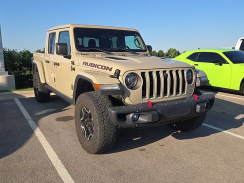 Used 2020 Jeep Gladiator Rubicon AWD/4WD image 4