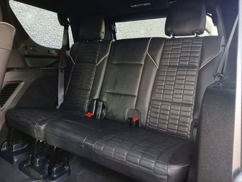 Used 2023 Cadillac Escalade Sport Platinum AWD/4WD image 5