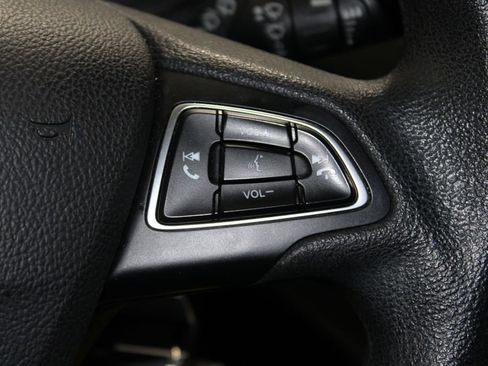 Used 2017 Ford Escape S image 19