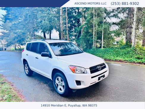Used 2011 Toyota RAV4 4WD image 7