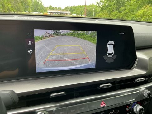 Used 2025 Kia Telluride S FWD image 19