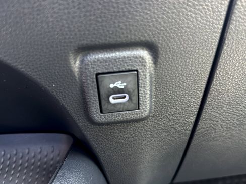 Used 2025 Toyota Corolla LE FWD image 12