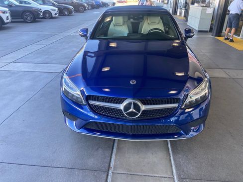 Used 2021 Mercedes-Benz C 300 Cabriolet image 2