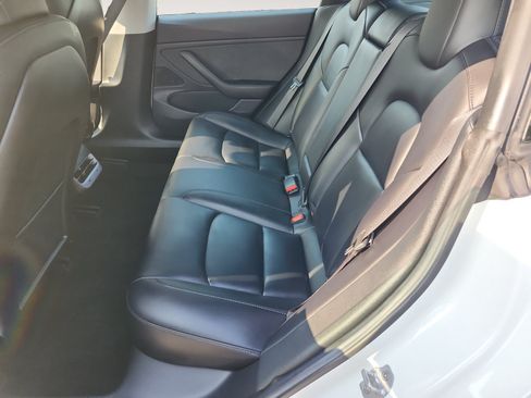 Used 2019 Tesla Model 3 Standard Range Plus RWD image 13