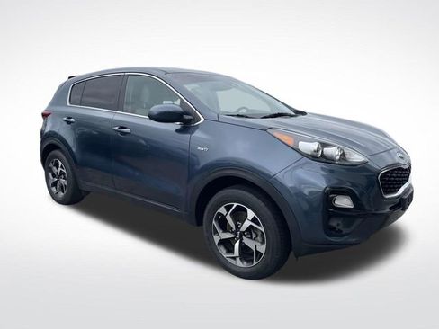 Used 2022 Kia Sportage LX image 9