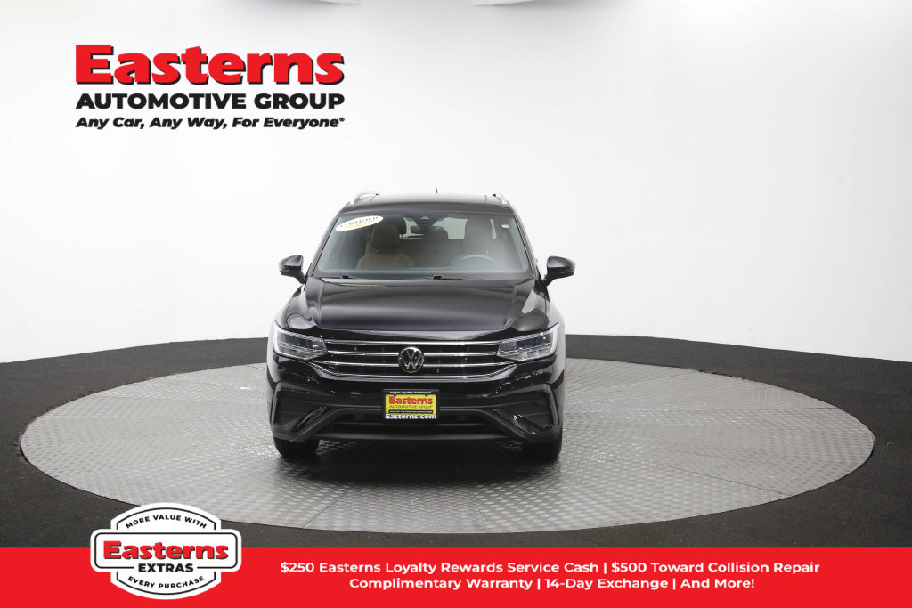 Used 2023 Volkswagen Tiguan SE AWD/4WD image 54