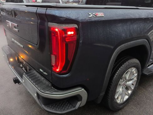 Used 2019 GMC Sierra 1500 SLT w/ SLT Premium Plus Package image 4