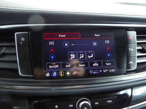 Used 2023 Buick Enclave Essence w/ Sport Touring Edition image 18