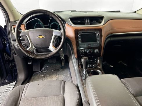 Used 2015 Chevrolet Traverse LT w/ Style and Technology Package AWD/4WD image 26