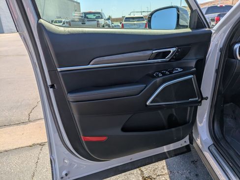 Used 2024 Kia Telluride SX X-Pro AWD/4WD image 12