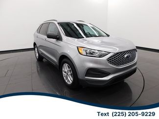 Certified 2023 Ford Edge SE image 1