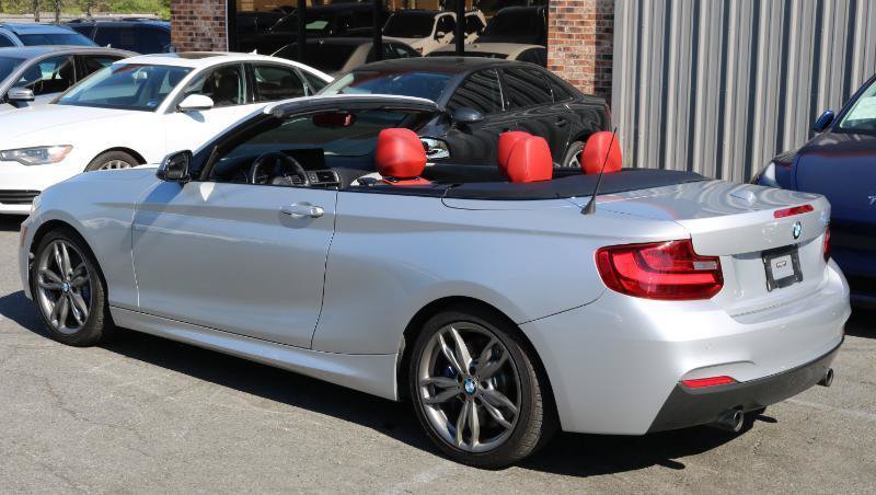 Used 2015 BMW M235i Convertible RWD image 7