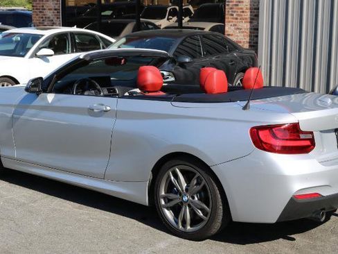 Used 2015 BMW M235i Convertible RWD image 7