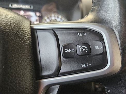 Used 2020 RAM 1500 Big Horn AWD/4WD image 25