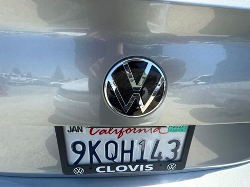 Used 2024 Volkswagen Jetta Sport FWD image 8