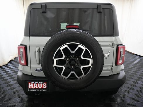 Used 2022 Ford Bronco Outer Banks image 20