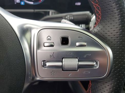 Used 2023 Mercedes-Benz GLA 250 image 24