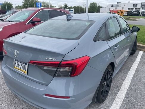 Used 2024 Honda Civic Sport image 4