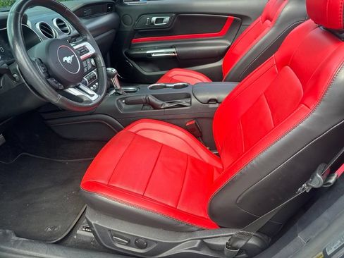 Used 2020 Ford Mustang GT Premium w/ Equipment Group 401A RWD image 16