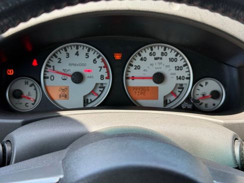 Used 2011 Nissan Xterra PRO-4X AWD/4WD image 12