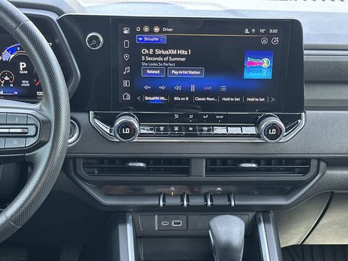 Certified 2025 Chevrolet Colorado Trail Boss AWD/4WD image 25