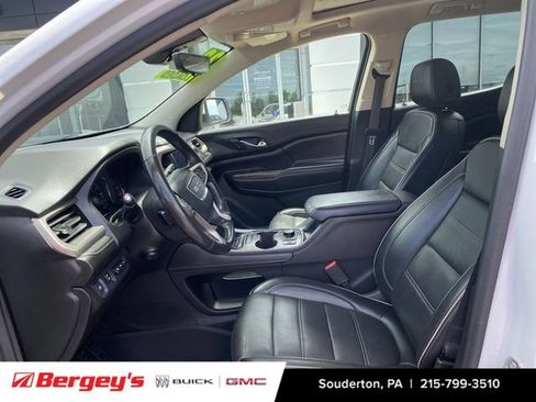 Certified 2022 GMC Acadia Denali w/ Denali Technology Package AWD/4WD image 22