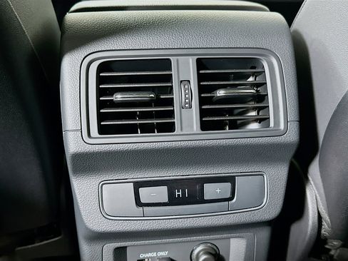 Certified 2023 Audi Q5 2.0T Premium w/ Convenience Package image 24