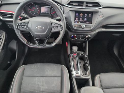 Used 2022 Chevrolet TrailBlazer RS image 28