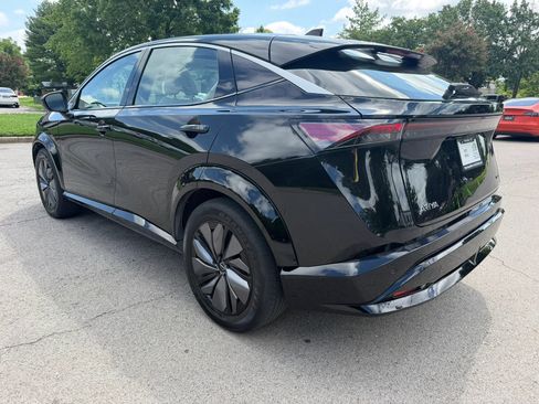 Used 2023 Nissan Ariya FWD image 5