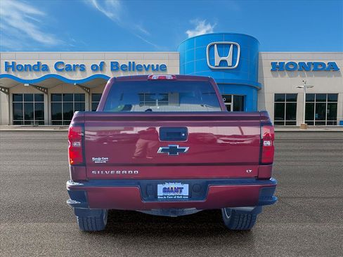 Used 2018 Chevrolet Silverado 1500 LT w/ All Star Edition image 4