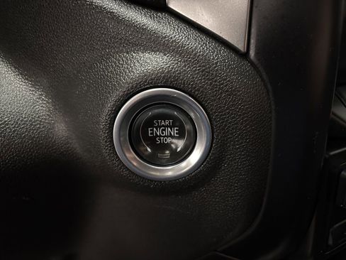 Used 2020 Chevrolet Silverado 1500 LTZ image 20