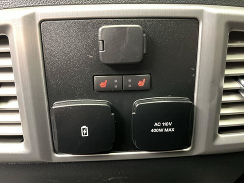 Certified 2020 Ford F150 Platinum w/ Equipment Group 701A Luxury AWD/4WD image 15