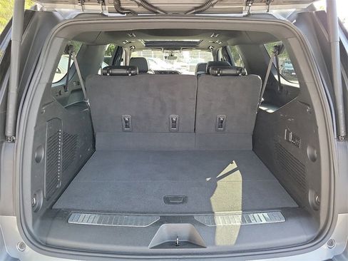 Used 2022 GMC Yukon XL Denali w/ Denali Premium Package image 23