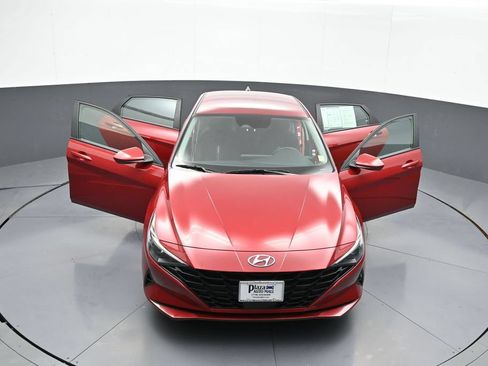Certified 2023 Hyundai Elantra SEL w/ Convenience Package FWD image 43