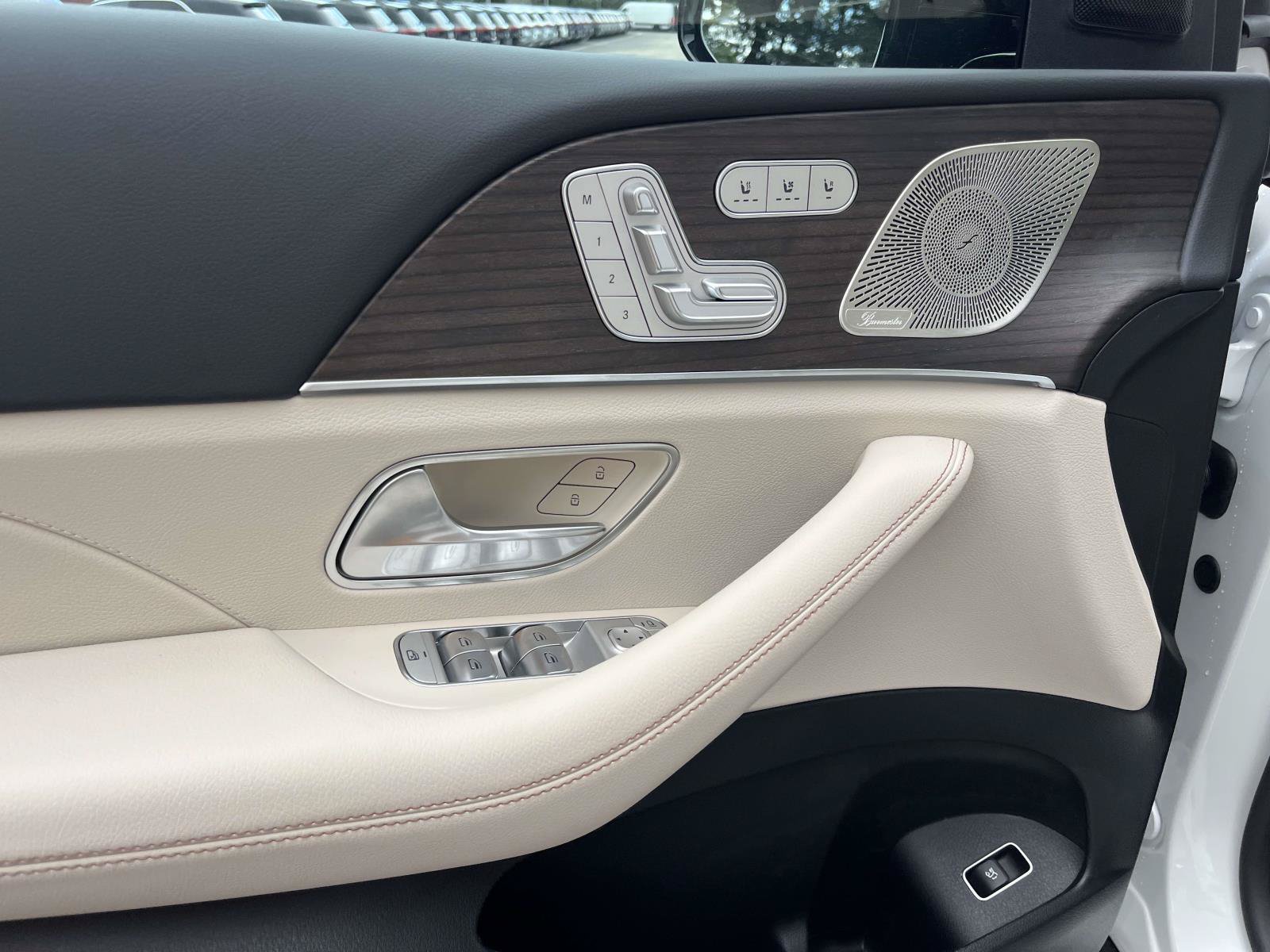 New 2027 Mercedes-Benz GLS 450 4MATIC image 20