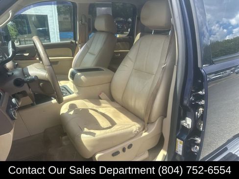 Used 2010 Chevrolet Silverado 2500 LTZ w/ Convenience Package image 12