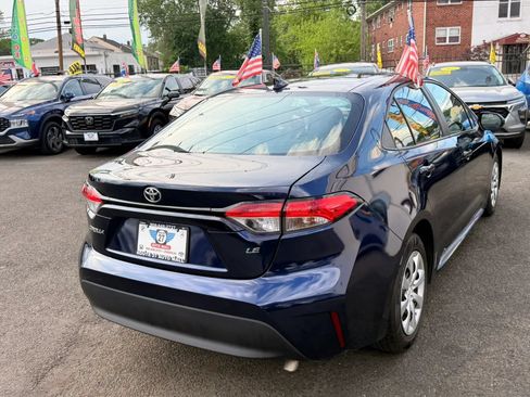 Used 2023 Toyota Corolla LE FWD image 7