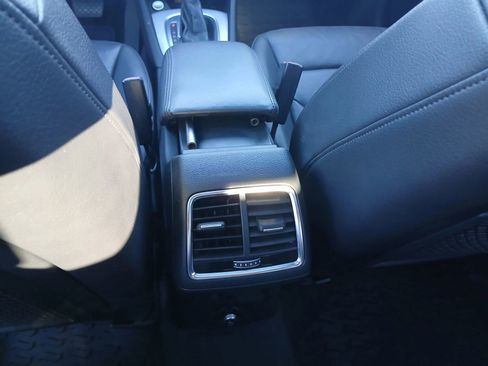 Used 2016 Audi Q3 2.0T Premium Plus w/ Technology Package image 26