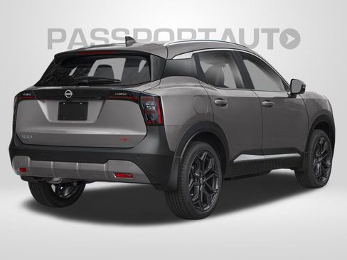 New 2026 Nissan Kicks SR AWD/4WD image 2