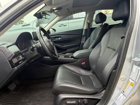 Used 2024 Honda Accord EX-L image 2