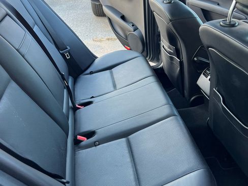 Used 2014 Mercedes-Benz C 250 Sport image 9