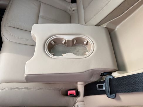 Used 2023 Porsche Macan S image 28