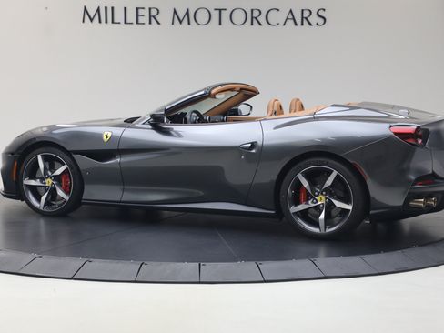Certified 2022 Ferrari Portofino M RWD image 5